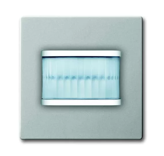 Busch-Jaeger 6122/10-866 | Busch-Wächter 180 UP Sensor Standard, Select mit integriertem Busankoppler