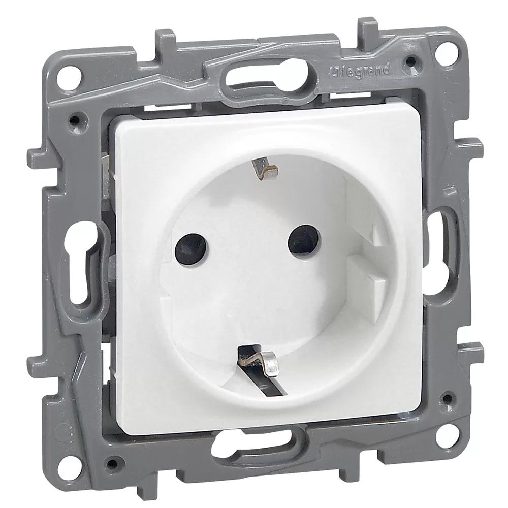 Legrand Schutzkontakt-Steckdose 664731