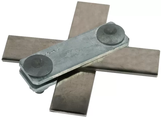 Dehn SV-Klemme NIRO (V4A) f. Fl 30/Fl 30mm m. Schrauben u. Muttern M10 308239