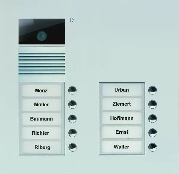 TCS Video Außenstation Serie AVU mit 10 Klingeltasten (rechtsbündig), 2-spaltig, UP silber AVU15100-0010